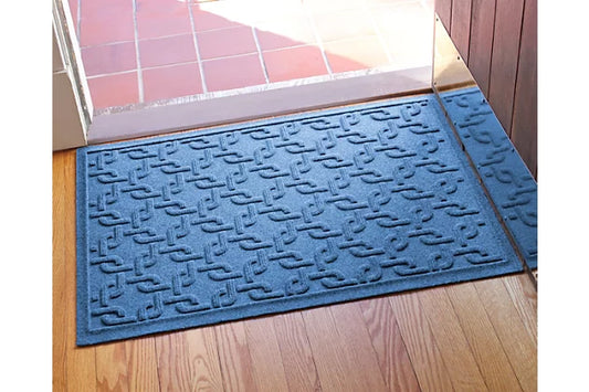 Home Accents Aqua Shield 1'11" x 3' Interlink Indoor/Outdoor Doormat